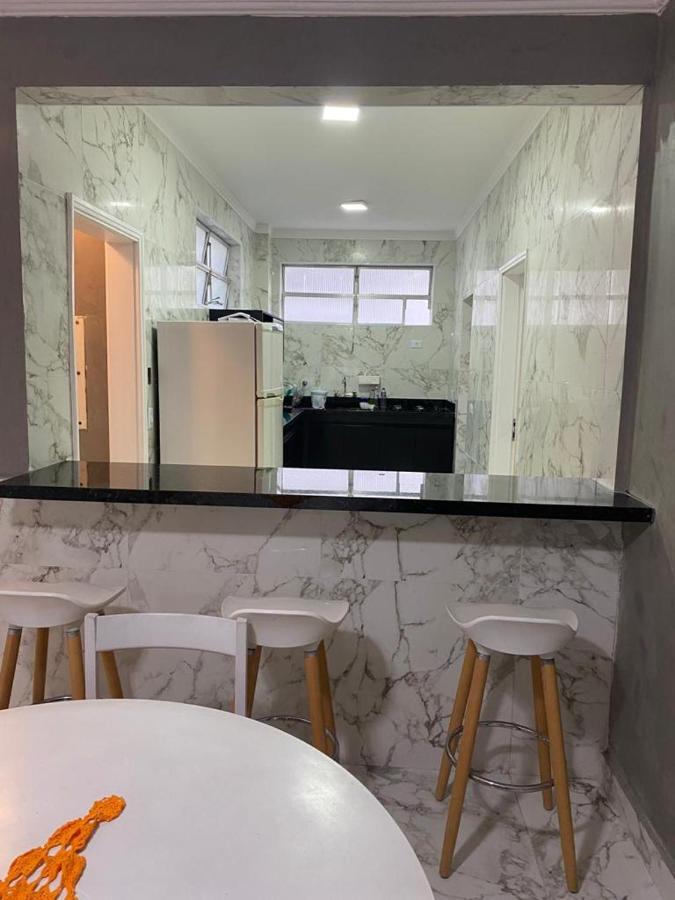 Apartamento Guaruja Pitangueiras 50 Metros Da Praia. Kültér fotó