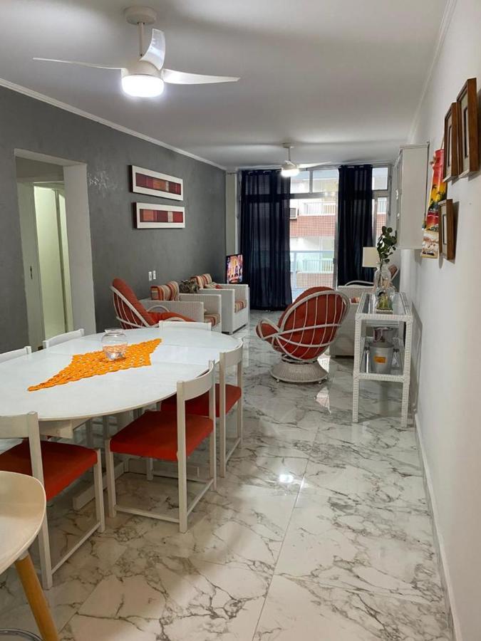 Apartamento Guaruja Pitangueiras 50 Metros Da Praia. Kültér fotó